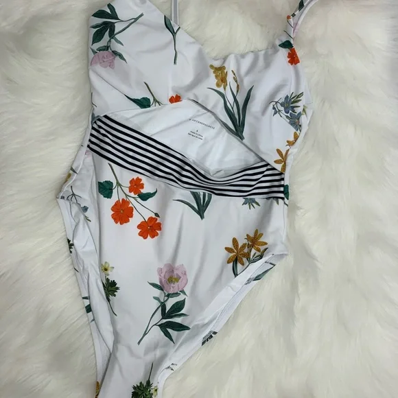 Anthropologie floral cut out one piece swimsuit - Picture 5 of 15